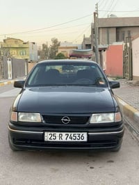 اوبل فيكترا • ١٩٩٣ • ١٦٠٠