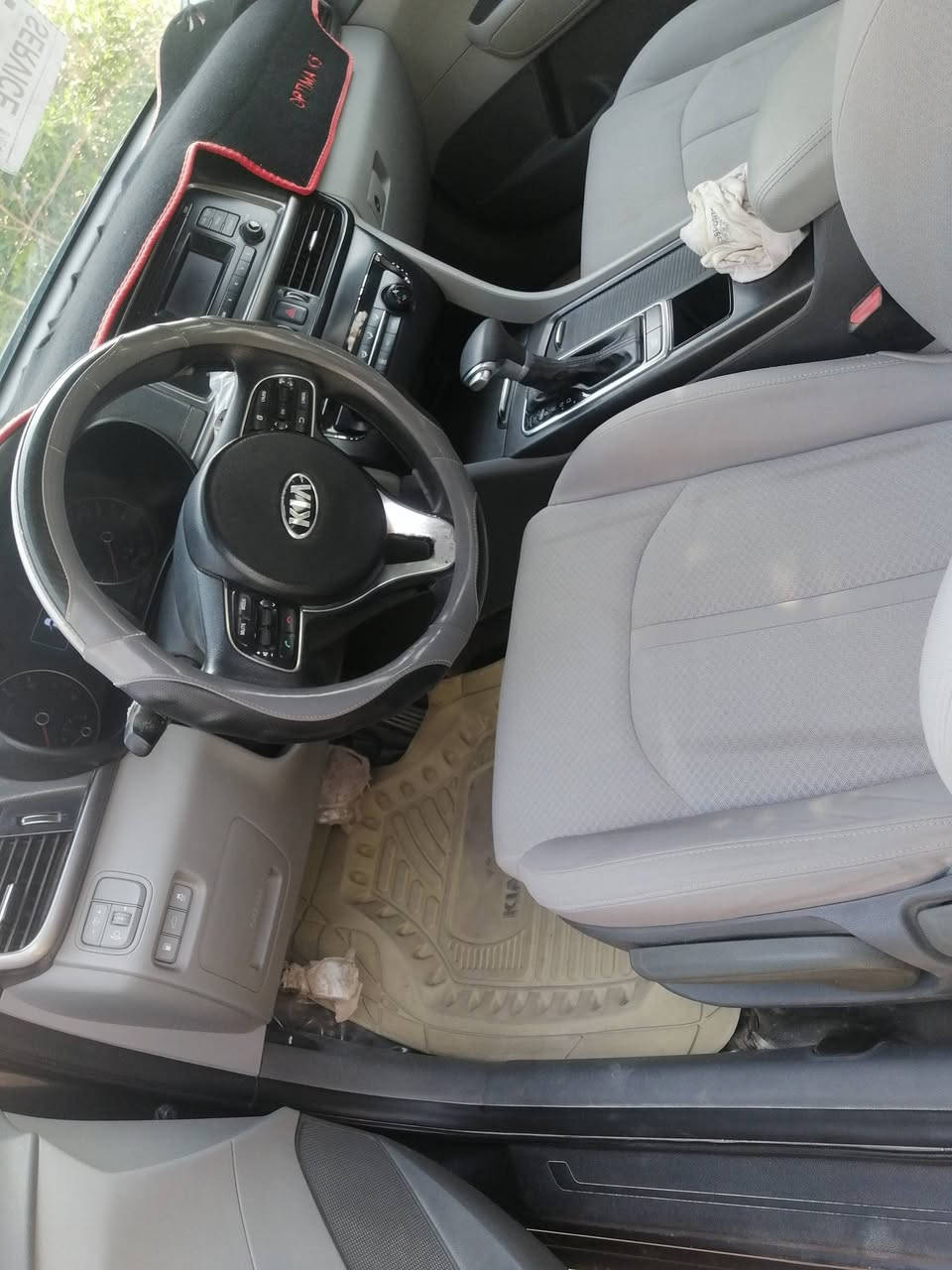 السلام عليكم كيا اوبتيما 2017 خليجي محرك 2400 دوش شرط ما مفتوح  اللون رصاصي سياره جاهزه تبريد تخم تاير جديد حداديه جديده غير متواجد ع فيس
تفاصيل  الاتصال
***********
