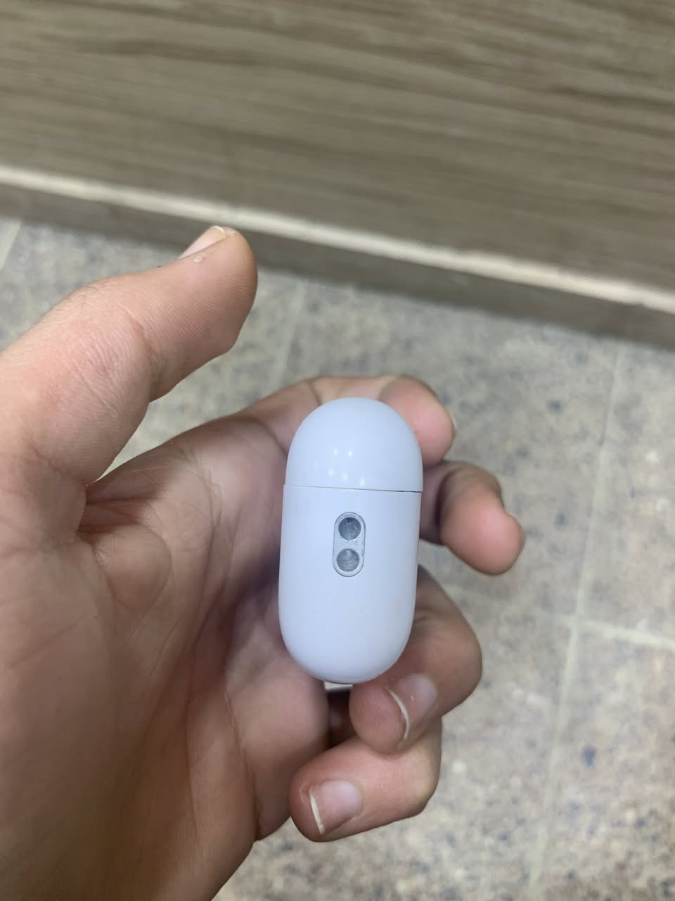 ايربدز اصلي مستعملة نضيفة للبيع للاستفسار واتساب ***********
