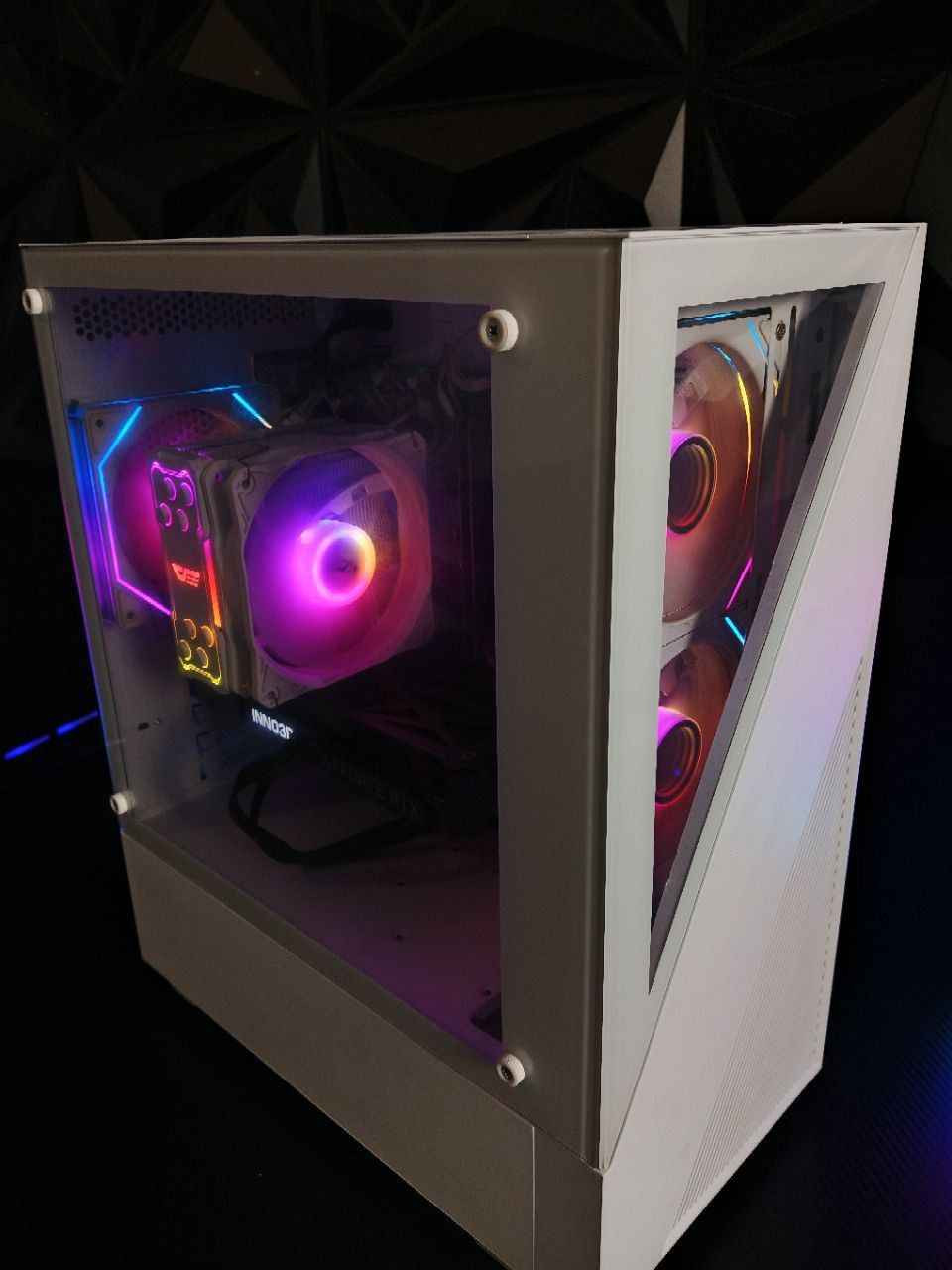 السلام عليكم
تجميعة مستعمله 

i5 12400f
H610M-K D4 Asus Prime 
Ram 16GB ddr4 8×2 lexar 3200MHZ
Cooler GAME MAX 1fan
RTX 3060Ti 8GB INNO3D
M.2 512Gb
P.s 650W 80+ Bronze GAMEMAX
Case 3 fan white

السعر 900,000
 
مكان بغداد الكراده خارج مقابل الجامعة التكنولوجية 
رقم *********** بغداد, العراق
