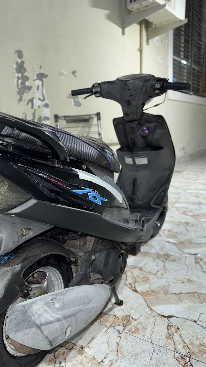 السلام عليكم دراجك ماكس عدل للبيع حاوية نكره سلف جديد كلش الدراجة ما مفتوح اي شي بيه السعر 850 وبيه مجال المكان سماوة التواصل على رقم اثير *********** اسيا ***********
