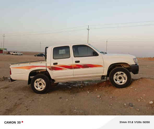 تويتا يابي ئاسل مزيد كه تابه مزيد له گه ل مؤديل 2002
مه كينه سپي تابريت پاوار ده پل گير به شرت ئاكسل به شرت دوپارج بؤياخ بي دعم بي له دراو بي بؤياخ 
گير مه كينه به شرت هامو گيان ئيش ده كت سياره 
زؤر جوانه ماوه ته وه تنو تؤل چوار تي لؤكه له ژياره
پيش تبه ل وات شاحود نرخ 65ماعامه له ناونيشا 
جمجمال ژماره *********** ئاسيا***********
