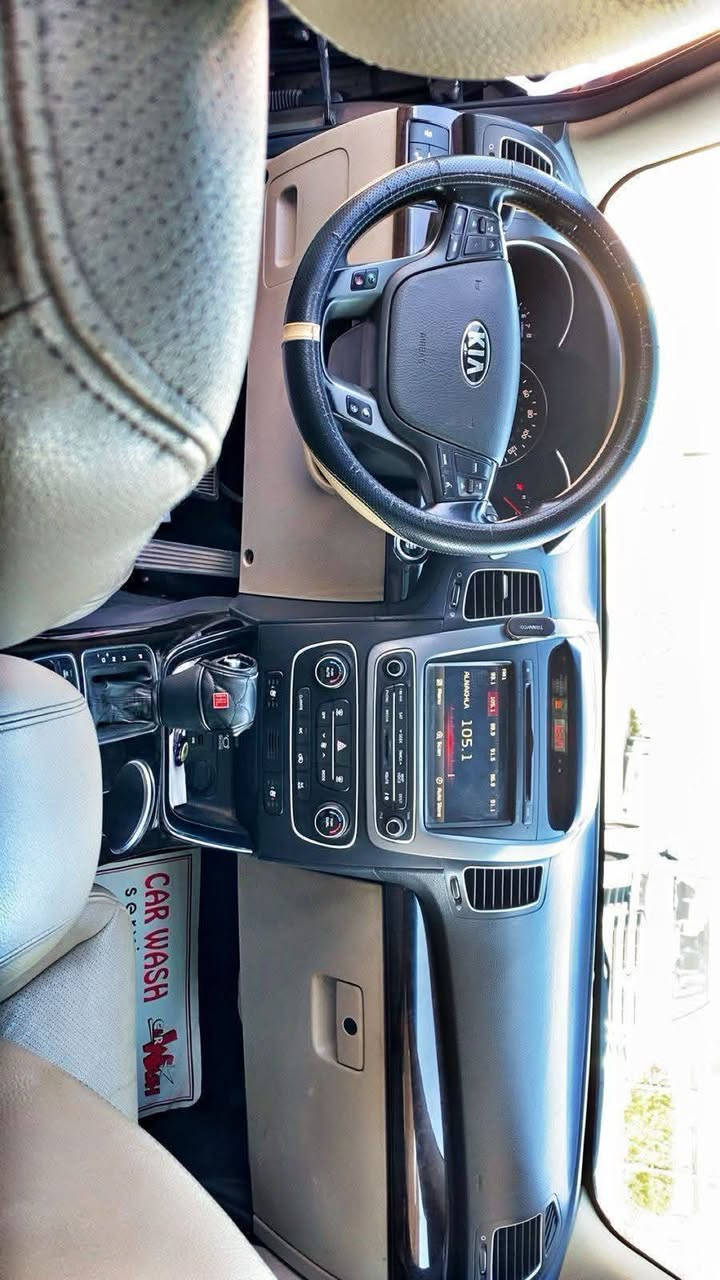 تحيه طيبه السلام
سورنتو 2014 

وارد امريكي 

6 سلندر 7 راكب 

3300 محرك 

حادثها فقط مازدة لايت وشويه من الدعاميه 

تحكمات استيرن جهتين 

بصمات عدد 3

اناره بيضاء ترحب عند البصمه 

اناره ترحيب كلمة سورنتو

شاشه اصليه 

شاشة عطلات ديجتال بلدشبول 

كشنات جلد 

كشنات تدفئه تبريد 

اناره حمراء الاربع بوب

بانورما 

حساس خفض صوت فان التبريد عند الاتصال بلموبايل

مري شفط 

اشاير بلمري

زنون ابيض بلوجكتر ولايت 

تعقب مسار 

حساس اطارات 

بلوتوث

محرك كير غير مفتوح

سماعات انفنتي

8 ايرباك

8 سماعات +تويترات صغار في الخلف

سستم نيكل ستيل اصلي سورنتو

كراسي كهرباء عدد 2

مانع تزحلق

وبعد هواي مواصفات 

السياره فول EX

ماشيه 127 ميل حقيقي 

عل ايدي 

رقم بغداد باسمي سنوي لغايه شهر 11

2026 

السعر 164 ورقه وبيها مجال 

أي استفسار 
***********1

مكان بغداد  الدورة
