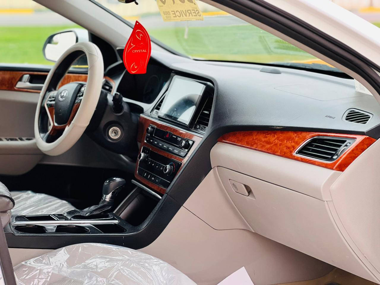 السلام عليكم.   للبيع سوناتا.   موديل 2016
رقم بغداد.     دولي تحويل مباشر.    

أمريكي.      فول عدا الفتحه.   2400

GDI.     كير.   محرك.      ماعليها كلام

صبغ شبرين.   اثر تكشير.   فقط.  

وبيها.   تكشير.  شبر بدايه قماره.  

وشبر.     بنهايه القماره.   والباقي 

كفاله عامه.    شرط الفحص. 

السعر.   120. $. وبيها مجال للطيبين 

رقم هاتف.   ***********

مكاني.    الفلوجه.    الكرمه.
