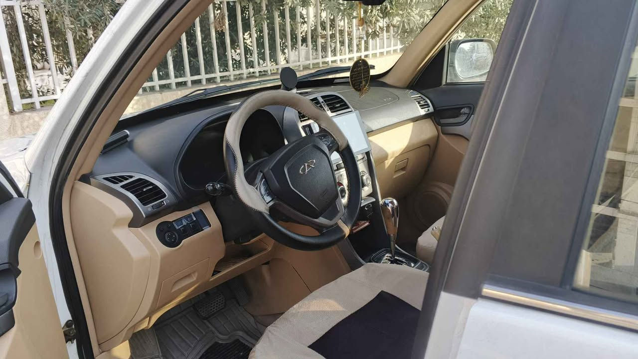 ‎السلام علیکم ورحمة الله وبرکاتە ، 
‎
‎سەیارەی شیری تیگۆ ، مۆدێل 2014 ، وە جاهیزەو پاکانەی لۆ کرایە ، ڕقم بغدادە بە شەرتی ئەولەویات، 
‎سەیارەکە زۆر خاوێنە وەکو سبوغ هیچی نییە ، تەنها یەک پەنجە دەبێتە ساردە کووت ، لە وێنەکە دیارە ، وە هیچ لێدرانی نییە ، 
‎وە سەیارەکە فوولە،وە چوار تایەی نوێی لەسەرە ،، وە تەقەو ڕەقەی بە شەرت ،
‎ سلاید 
‎و سوکان ڤۆڵیۆم 
‎گێر تۆماتیک و عادی
‎ و شاشەیە ،
‎ تەنها 85 هەزار ڕۆشتووە،
‎ گێر مەکینە کارەبایت و تەبرید گشتی لەسەر شەریکە مایە بە مەرجی کۆمپیوتەر، وە سەیارکەش هی  ماڵەوەیە هی مەعرەز نییە ، شوێن هەولێر..
‎نرخی 58$ و مجال
ڕەقەم ساحێب 
‎***********
‎0750 444 0375
‎ أربيل, العراق
