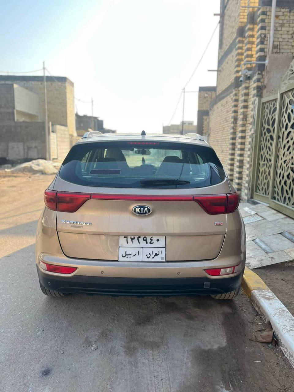 كيا سبورتاج موديل 2019 وارد خليجي
المواصفات تبريد خلفي تحكمات ستيرن بردة خلفية اشارات بالمري شاشة ….
مكينة 2000 GDI
ماشية 200 الف 
بيها جاملغ الايسر الامامي مبدل 
السيارة باسم شركة وكالة سنويتها منتهيه صار شهر وديتها سويتلها هزة جديدة كاملة يعني تروح كبل تجدد سنوية 
رقمها اربيل 
مكانها بصرة ابو الخصيب 
للتواصل ***********
ان شاء الله السعر مناسب
