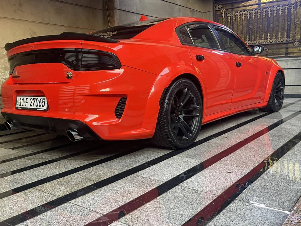 سلام عليكم للبيع او مراوس باقل /دوج سكات باك 21فول رقم بغداد تحويل ثاني يوم بسمي اللون برتقالي 🍊 وايد بدي اصل ضرر جاملغ وبنيد دواخل خياط دشبول خياط وياله بلاديه وتخم تاير جديد مكينه كير كفاله  الممشى 45مايل فجوج 6بستم  برمجه مصطفى ايكل تعديل كزوز صوت رعب مابيه دينار مصرف كامله مكمله الاستفسار ***********او وات ساب ***********
