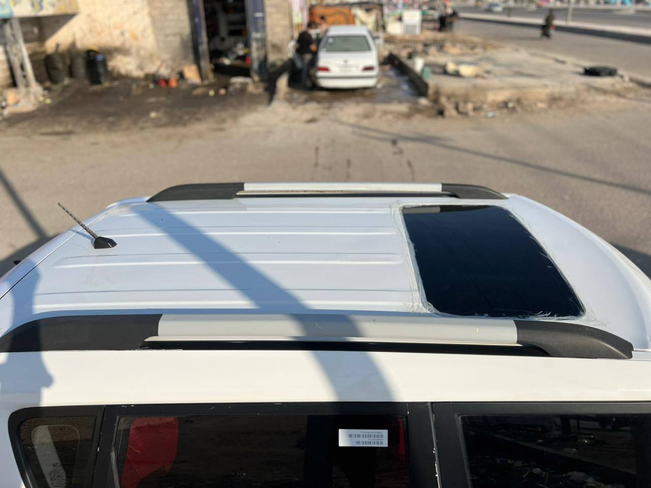 سلام عليكم صول البيع
ادوات ادوات مديل 13 سيار كنديه
وضع شركه جديد مكينه 1600
كير حداديه تخم تاير تبريد تدفئه
كله جديد سياره احله من الصوار
متوم رقم شمتلي طبق الاصل 
كصه قماره السعر 55 بيه مجال
المكان العماره رقم الهاتف 
***********
