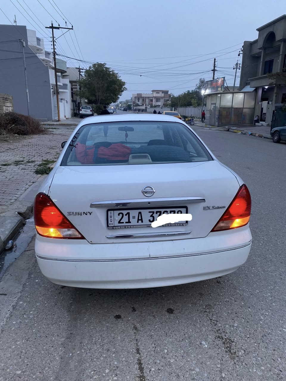 البيع نيسان ياباني موديل 2009 كير اوتماتيك محرك اسود مرغوب رقم سليمانيه دولي سنويه جديد 27 بدون صبوخ دربه بل صنتوق ما واصل بل حوض جامات كهربائيه دفتر بانزين بي سعر 110 بي مجال رقم ***********  علوان كركوك
