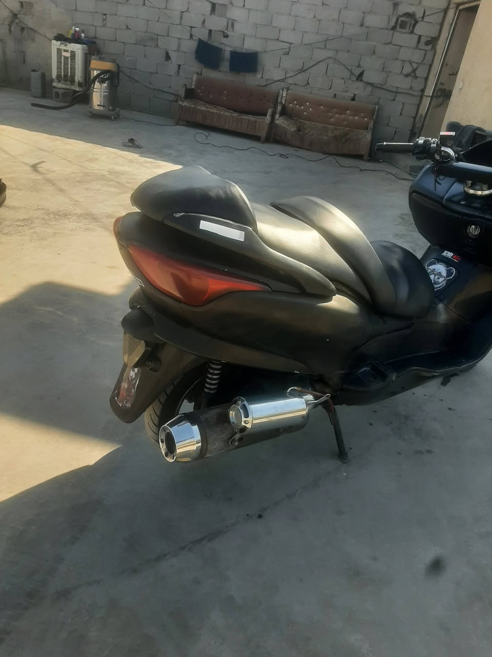 سلام عليكم ..
فورزه صفر8 دراجه مكفوله من كولشي مكينه جيب الف فيتر وياك بلاديه لا صوت ولا تنقصيط
+زنون أمام أصلي 
بنزات امامي خلفي
MB3 ضد المي
شلعه ومعدل 
دراجه كير ملغي 
دهين أم زويل 
مي اخضر
كهربألات كله شغاله ((سعره ٧٠٠ وبيه مجال))
مكاني بغداد المحموديه .. ***********  بي واتساب او تصال
