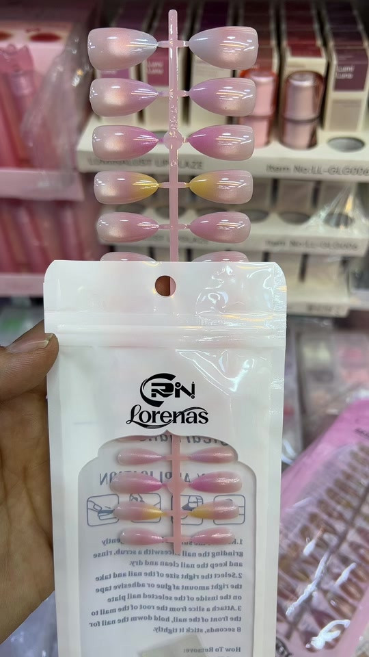 #كوزمتك_واكسسوارات_الروان #RN_lorenas #لوريناس #لوريناس 


**إذا كنت صاحب هذا الإعلان وتريد حذفه لأي سبب، رجاءا أرسل رسالة إلى الدعم الفني**