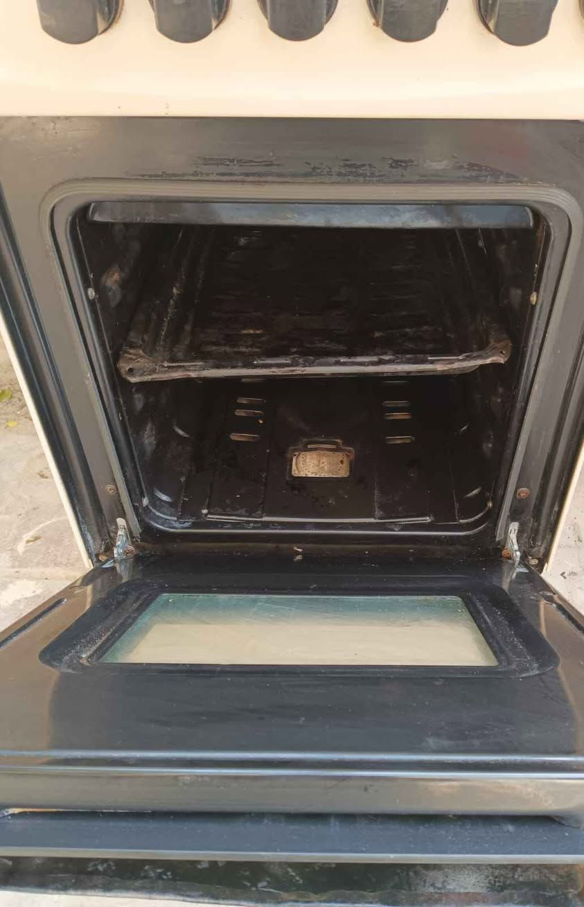 طباخ ٤ عيون كله شغال عيون وفرن فوك وجوه حيل نضيف ب٨٠ وبي مجال بردات ماروني ٢٥ تفصال ارتفاع ٣ وعرض ٦ وسله ماعين ب١٠ وبردات بس القطع الكبار ارتفاع اكثر من ٣ والعرض ه متر ب١٥ بدون القطعه البيضه مكان بغداد الحسينيه السكلات منطقه ال١٣ بغداد, العراق


**إذا كنت صاحب هذا الإعلان وتريد حذفه لأي سبب، رجاءا أرسل رسالة إلى الدعم الفني**