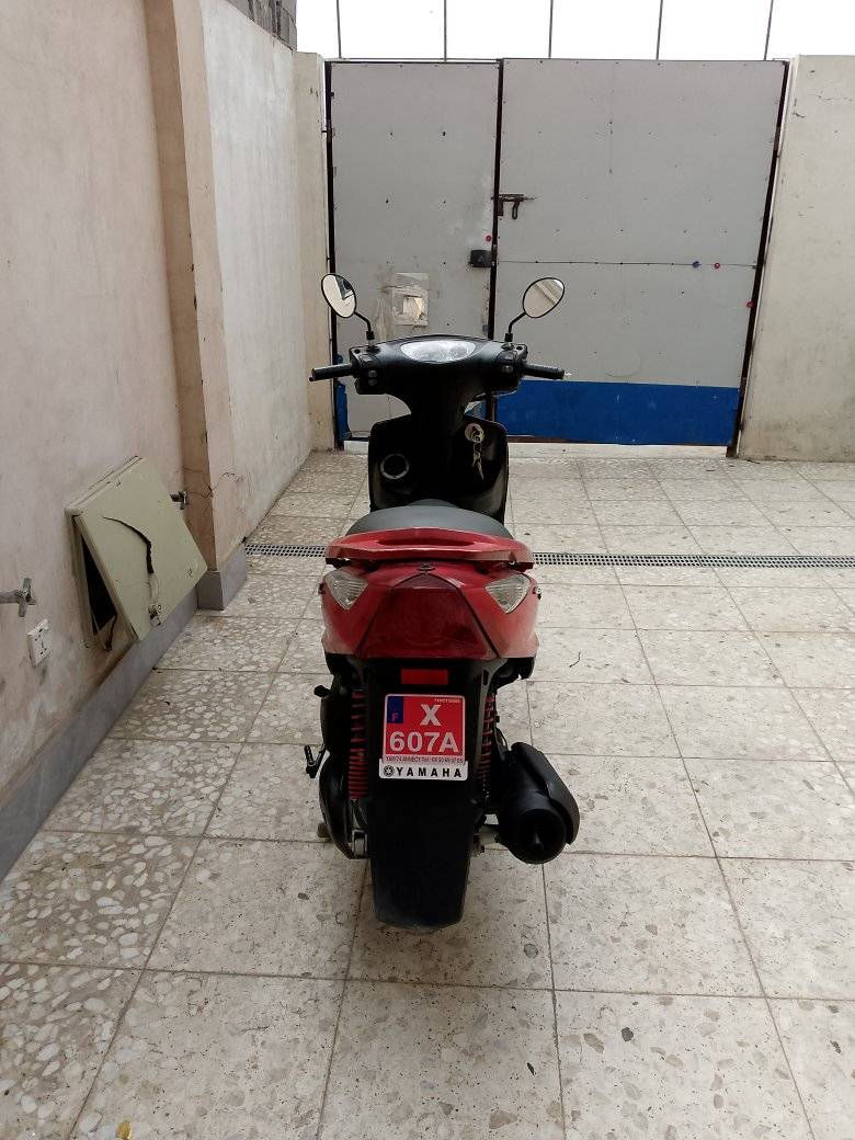 دراجه ماكس ثعلب ياباني سرعة 140 مكينه بلاديه ما مفتوحة ابد ناعمه شلعه قويه كهرباء كوله شغال نكره سلف هندر اوراق بسمي حته كمرك مدفوع يعني تترقم أصولي  كفرات اصلي ختم واحد السعر 550 سكن بغداد الشعب رقمي ***********
