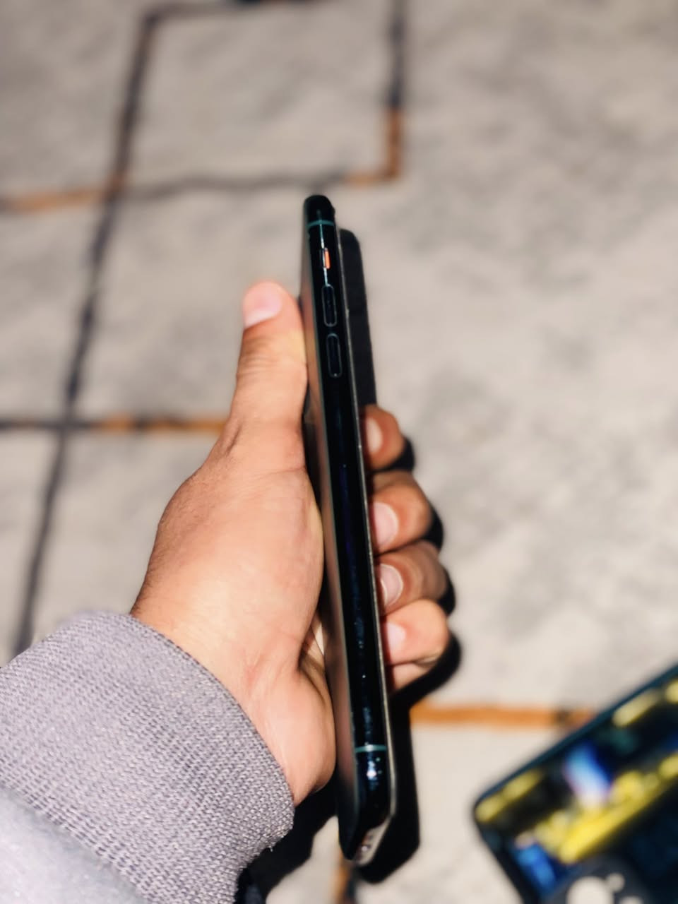 السعر  325🔥وبي مجال
مكفول وتر بروف 
11pro max
ذ256
بطاريه 79
نضافة ١٠٠٪؜١٠٠
ملحقاته كامله كارتونه وكيبل 
فقط بي سواد موضح بلصوره وعل فحص مامأثر شرط الفحص 
مكاني نجف


**إذا كنت صاحب هذا الإعلان وتريد حذفه لأي سبب، رجاءا أرسل رسالة إلى الدعم الفني**