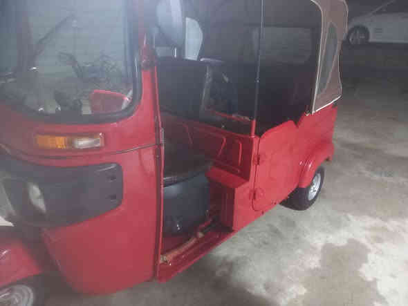 باقي تفاصيل ***********اتصل بيك خير وتدلل 

 السعر ٧٥٠٠وبيه مجال 

مامتوجد على نت
