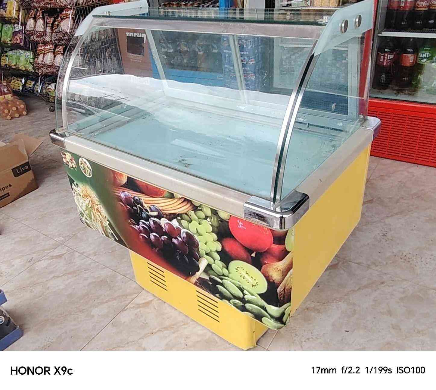 عارضه ثلاجه  مال حلويات للبيع السعر ١٥٠ ألف العنوان خانقين بانميل *********** خناقين, ديالى
