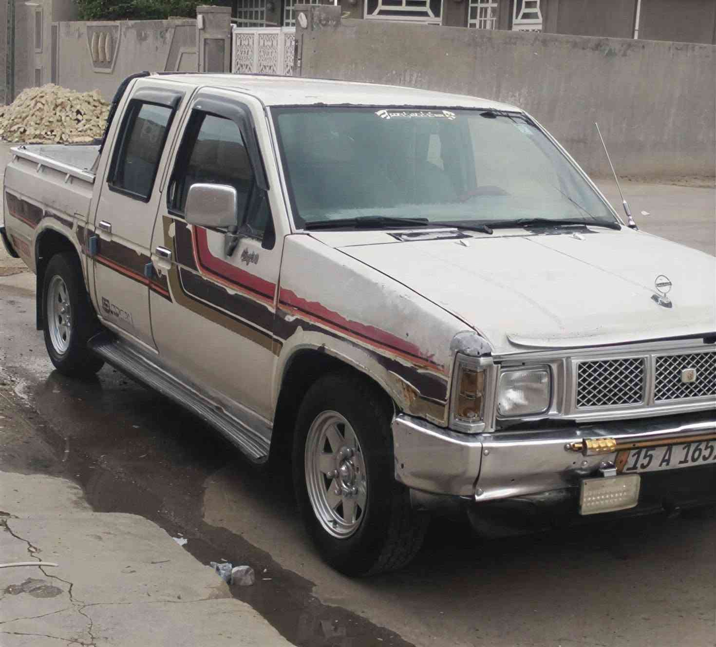 السلام عليكم بيكم نيسان دبل قماره رقم انبار موديل 1989 رقم انكليزي الجديد بأسمي تحويل ثاني يوم سياره جاهزه شغل واطلع كير ومحرك مكفولات مسجل وكهربائياتها كلها شغاله مكاني الفلوجة للأستفسار *********** او ***********
