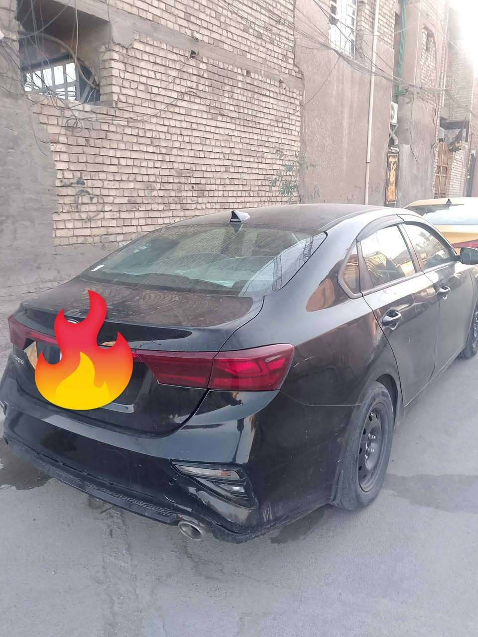 فورتي موديل 20 امريكي رقم بغداد
محرك 2000 دوش
كير محرك تبريد جيد جدا
صدر كامل مبدل جديد قبل اسبوع
حادث بنيد  مصلح
وقبق جنطه مبدل بدون صبغ جيب وشد نفس للون بدون صبغ رقم بغداد باسمي ((مكلف بل نشر))هاذه رقم صاحبه
 115 وبيه مجال ?  *********** عباس الفرطوسي الفرطوسي
