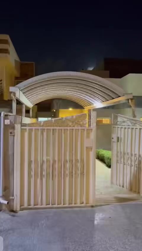 ‏بيت للبيع
المساحة 300 الواجهة 10 نزال 30

‏العنوان زيونة 

‏سند مستقل

 فتح بيان مباشر

‏الاستفسار

‏***********

‏*********** ￼
