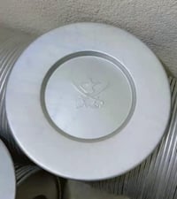 صينيه حجم 63 سم للبيع العدد 106 ثقيل  سعر القطعه 8.500   جديد غير مستخ...