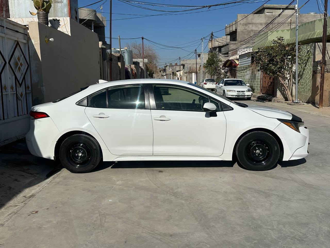 سلام عليكم كورلا 2020 حادثه فقط خشم ألبونيد وموضوح صور الضرر بدون ايرباك بدون دواخل نهائيا مكينه 1800 المرغوبه مكينه وكير كفاله تخم تاير جديد بارحه شادهه صدر بعده علا شركه سياره ماشيه 80 الف رقم بغداد با اسمي تحويل ثاني يوم السعر 150 وبيه مجال بسيط للشراي مكان سياره ديالئ جلولاء للاستفسار اكثر اتصل علا رقم ***********
