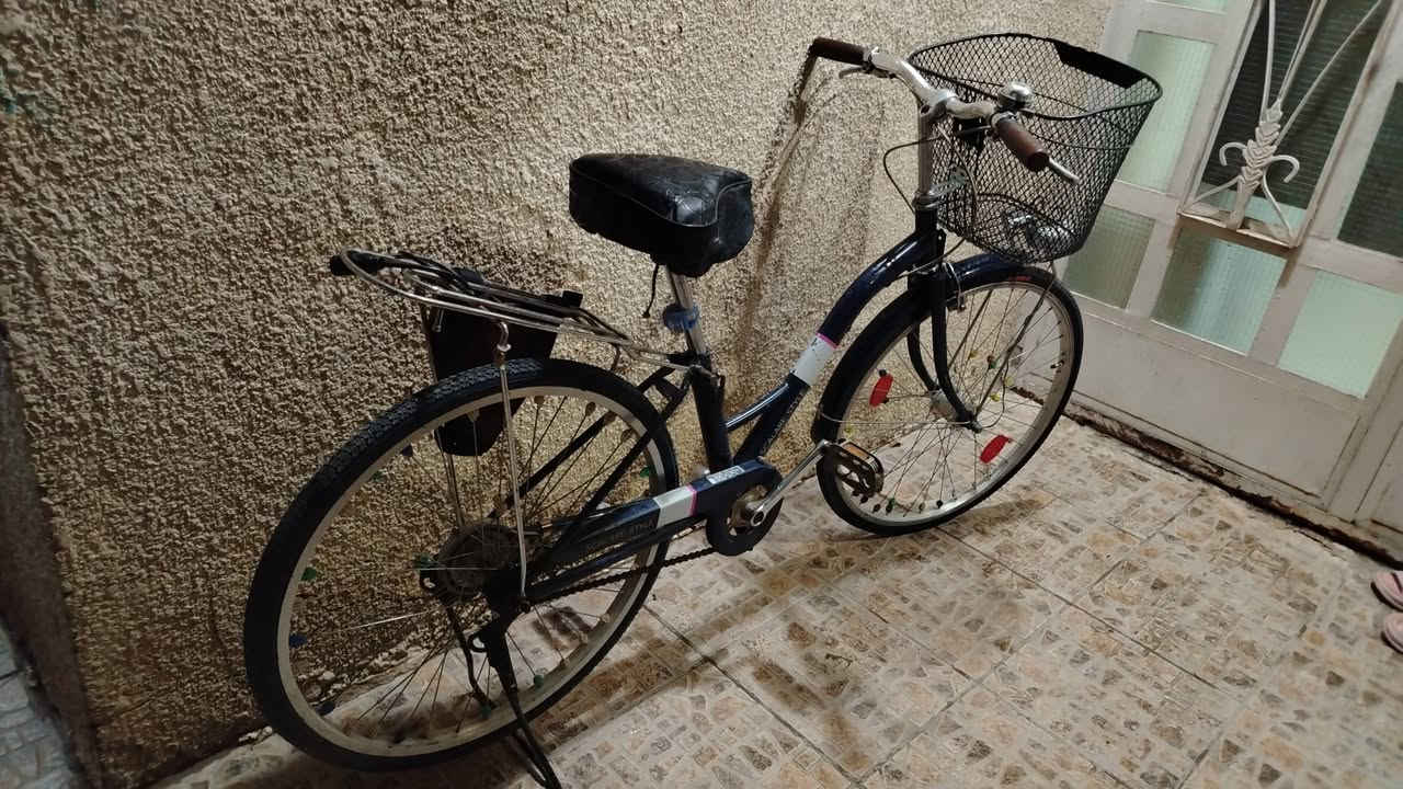 السلام عليكم
بايسكل بناتي صيني اصلي قياس ٢٤ للبيع مال بالة لايت داينمو شغال مختم شيمانو مكينة شيمانو اصلية بطيخة شيمانو تايرات زينة البايسكل خفيف وسريع السعر ٨٥ وبي مجال قليل العنوان بغداد حي الجامعة شارع ٦٦ قرب مخازن الأدوية واتساب ***********
