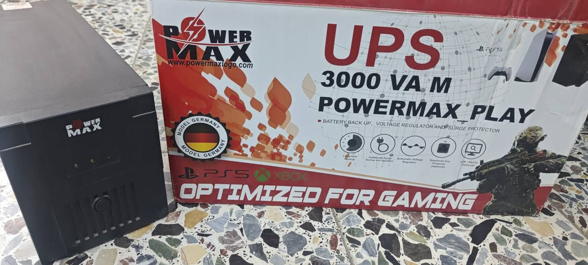 للبيع: UPS PowerMax Play 3000VA
الموديل: PowerMax Play 3000 (تصميم ألماني).
​الحالة: مستخدم نظيف جداً وشغال 100%.
​ حماية كاملة من تذبذب الكهرباء وتنظيم الفولتية (AVR).
اخذته ب120
ابيع ب100 
​المكان: [بغداد الشعب]
​***********
