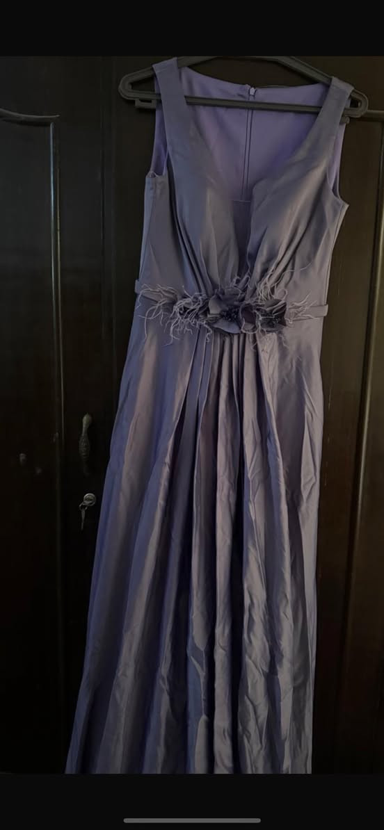 السلام عليكم عندي فساتين للبيع مستخدمه اكو مره وحده اكو مرتين ملبوس


**إذا كنت صاحب هذا الإعلان وتريد حذفه لأي سبب، رجاءا أرسل رسالة إلى الدعم الفني**