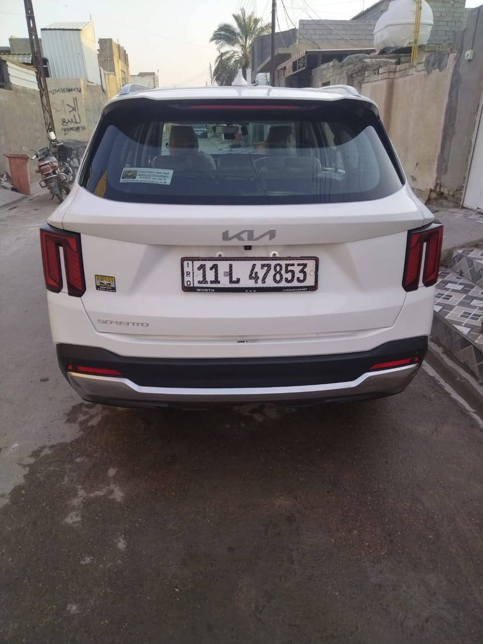 سلام عليكم سورنتو موديل 24 ماشيه 55 مكفوله كفاله عامه عدا بارد بسيط جدا مايبين بس  بسونار رقم بغداد الجديد تحويل مباشر السعر إتصال ع الرقم ***********
مكان واسط العزيزيه
