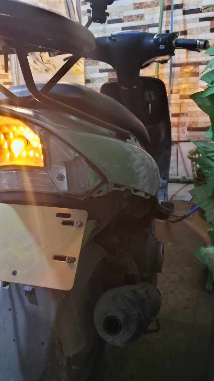 لسلام عليكم دراجه ماكس منغولي جاهزه لشارع كهربائيات مكينه نعومه شلعه معدل كفرات كلهن جاهزات سعر 450 وبيها مجال مكاني بغداد مدينه الصدر ***********
