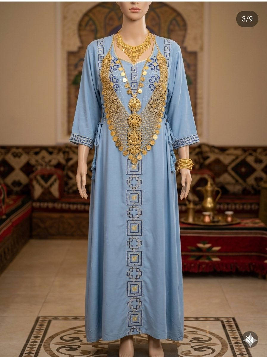 يتوفر مخور يبرز الخصر   🌸مخصر من الجوانب
كشمير ✨ تطريز ستراس ✨ خامة درجة أولى ثقيل ومرتب بارد ثلج ما يلزك باللبس سعر ما يتكرر 

الموديل فخم وراقي  للبيت وللضيوف 👑 وللعيد 

تطريزه يلمع بدون ما يبهت والغسل ما يأثر عليه 💎

📏 القياسات المتوفرة:

2XL – 3XL – 4XL – 5XL

يناسب من وزن 70 لغاية 115 كيلو بكل راحة وأناقة 🤍

الخامة مريحة وناعمة وما تعرق 🔥

سعر مناسب مقابل الجودة العالية

والعدد محدود ✋ اللي تحب تحجز لا تتأخر

للطلب والاستفسار على الرقم: او ع خاص 

📞 ***********
