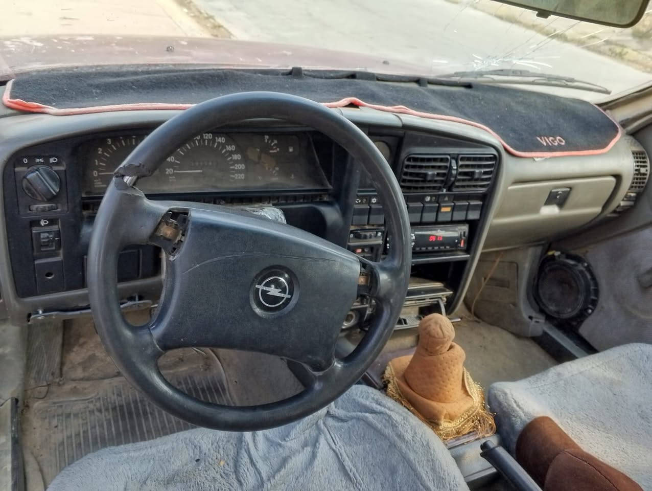 اوبل وميكه شتيشن للبيع الموديل 1993الون بيذنجاني السيارة جهازة بدون ضربه بدون خياس المحرك شرط الكير شرط  الباتري جديد التايرات جيدة                تحويل ولقرامات الرقم نينوى الشرعي ولوكيل تحت اليد كمرك مدفوع وباقي بس التحويل السعر 13وبيها مجال التصال علاء الرقم***********

