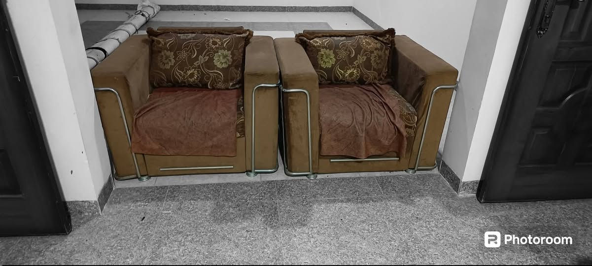 طخم ١٠ مقاعد 
سعر ١٠٠ الف فقط


**إذا كنت صاحب هذا الإعلان وتريد حذفه لأي سبب، رجاءا أرسل رسالة إلى الدعم الفني**