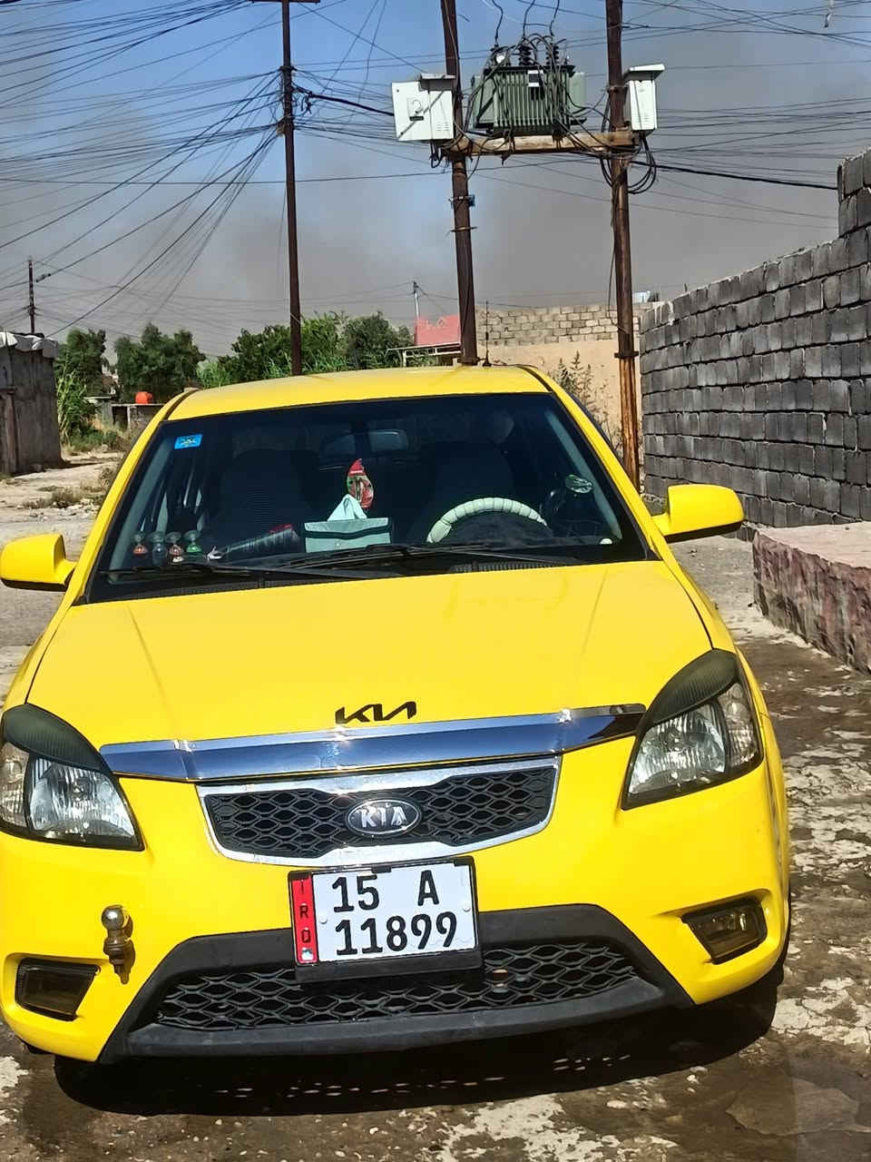 سلام وعليكم كيه ريو تكسي 2010 السيارة مدعومه بجم طخه الشاصي بسس لا كص ولا متاذي جثير الشصي رقم السياره انبار بسمي هزه جديده كاربون بيه تبريد شغال مكينه كل ما ابدل دهن يطلع عندي نقص نص لتر السيار حلوه وكعدته مر تبه طالب عليه 75وبيه مجال بصيط رقم واتساب بسس ***********
