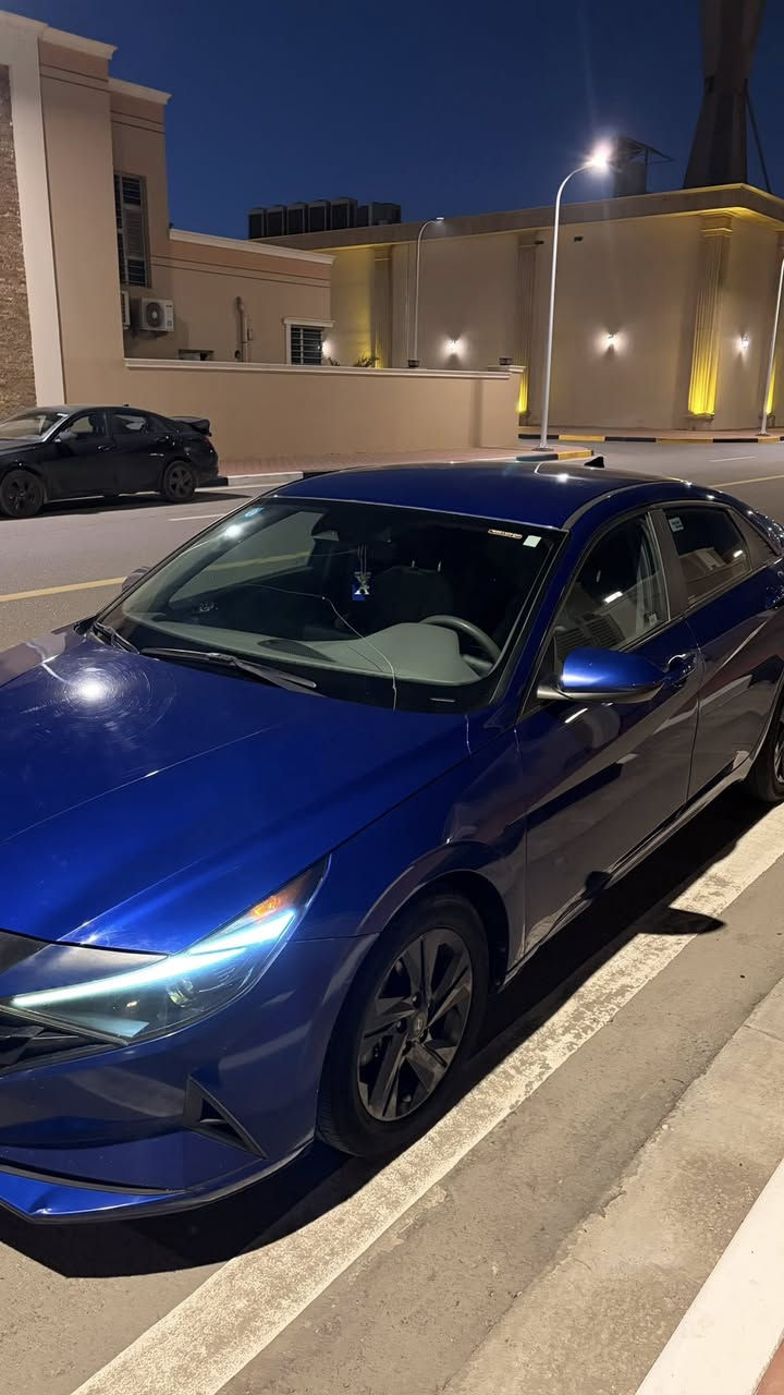 النترا موديل 2022
معوقين رقم بصرة 

فول مواصفات ما عدا الفتحة 

تشغيل عن بعد 

ابواب دخول ذكي 

نظام ترحيب عند الاقتراب 

صندوق يفتح عند الاقتراب 

تحديد مسار 

نظام الحفاظ على المسار 

مثبت سرعة 

رادار امامي 

حساس الوقوف الذاتي 

كير السيارة  ( اي تي ) مو  سي ڤي تي 

السيارة كلش مرتبة 

ماشية 104 الف كيلو 

الضرر فقط الجاملغ الامامي جهة الراكب 

السعر 150 مكاني البصرة مدينة النرجس السكنية 

***********
