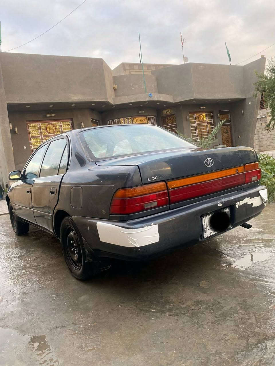 السلام عليكم كورلا موديل ٩٤ رقم نجف سياره مصبوغه جماليه عنوان واسط العزيزية الاستفسار ***********
