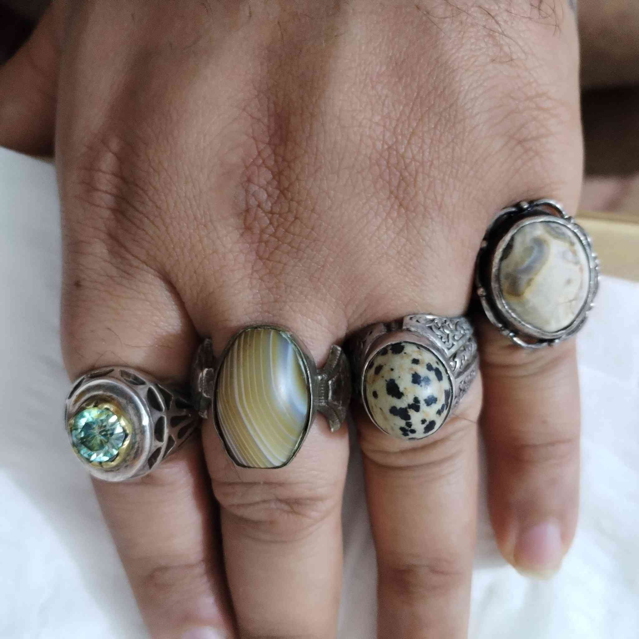 قيم وتعال لكن كله ثكيل


**إذا كنت صاحب هذا الإعلان وتريد حذفه لأي سبب، رجاءا أرسل رسالة إلى الدعم الفني**