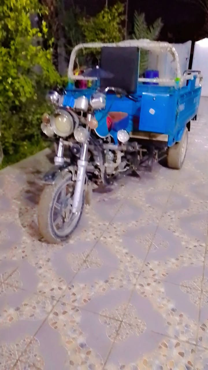 السلام عليكم ستوته للبيع باب اول موديل 22 اوراق اصولي اصلي كهربايات كلهه شغاله نكره سلف مكينه مفتوحه السعر مليون و600وبيهه مجال مامتواجد خاص هاذه رقمي ***********
