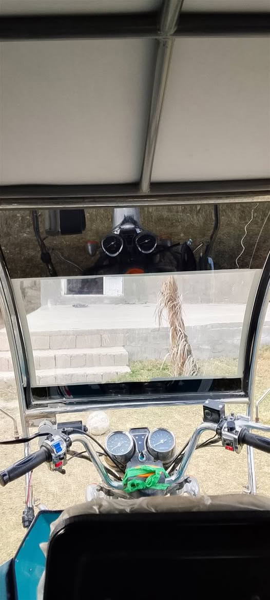 تكتك للبيع اوراق بسمي  المكان بابل أبو غرق اتصل وبيك خير وتدلل ***********
