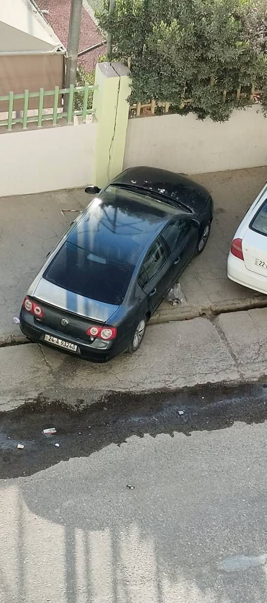 للبيع او مراوسا حسب قناعة حزام بدون دواخل كير مكينه بشرط عليها 4 ورقات تنزل من سعرها مكينه 20 تيربو 
*********** أربيل, العراق
