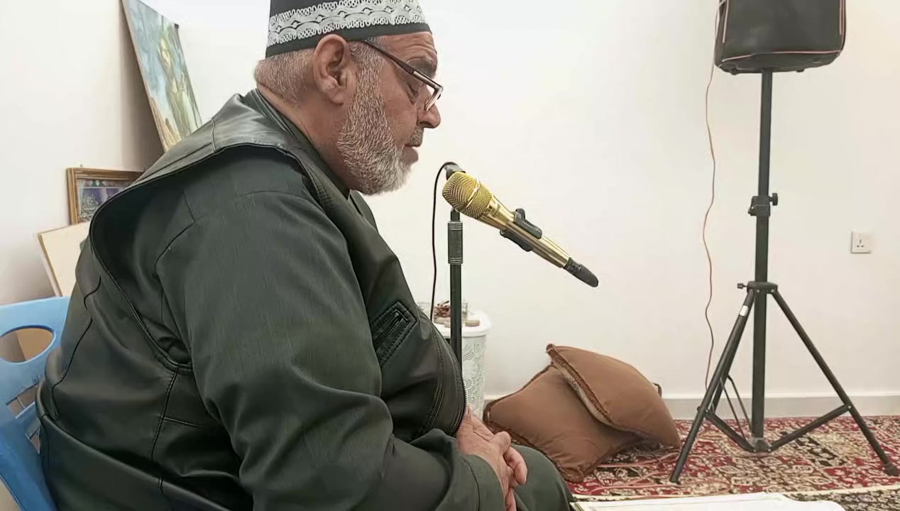 تلاوه رائعه القارى السيد كامل الحسيني.                           مؤسسه سيد صباح ماهود الخطباء والمشايخ والنعاة.    الحجز والاستفسار ***********
