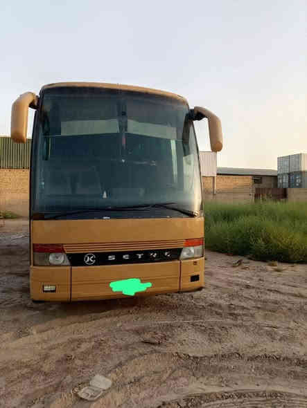 سلام عليكم باص الفينيه اصل 2002 مكينه ٨ قايش واحد كير ٤ *٤ تبريد انجماد بدون R للاتصال ***********
