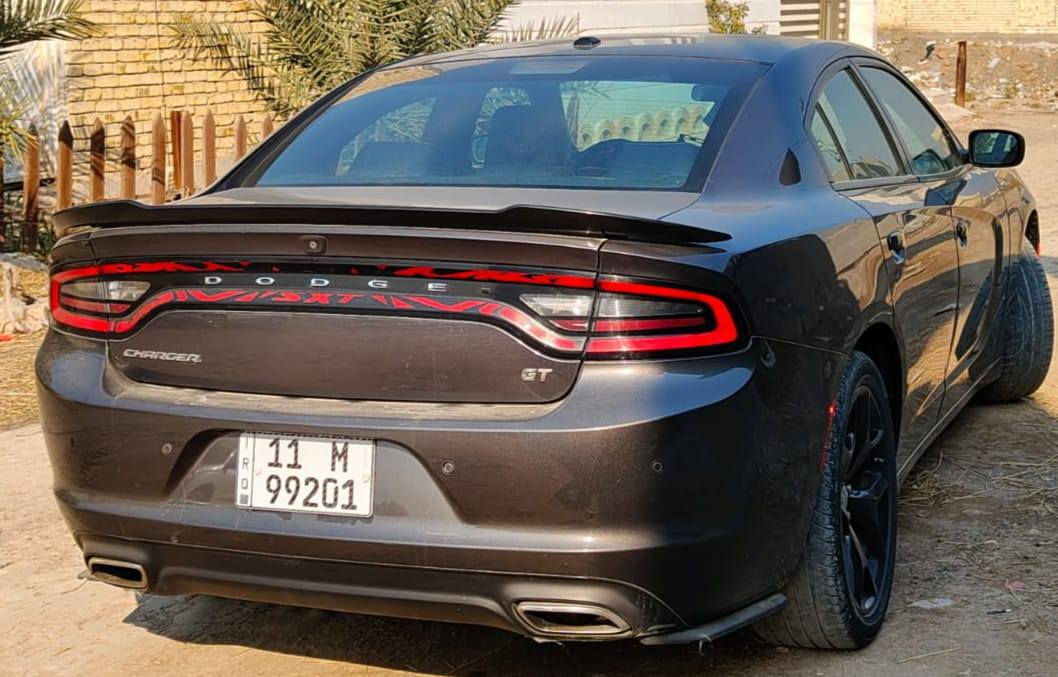 السلام عليكم
🚗 للبيع | دوج جارجر 2020
📍 الموقع: بابل – القاسم

🔹 المواصفات:

ماشية 74 ألف كم فقط

بانزين

أوتوماتيك
3 انظمه قياده

 بصمه ابواب وجنطه شاشة + كاميرا دواره  + حساسات أمامية وخلفية

كشنات كهرباء مع تدفئة وتبريد للمقاعد الأمامية

تدفئة للمقاعد الخلفية
تسخين مري

خزن ميموري للمقاعد
فتحه سقف

Apple CarPlay & Android Auto

تشغيل عن بُعد
كشنات خضن جلد

ويل 20 إنج

🔸 الحالة: جيدة جدًا بيه بنيد مصبوغ وجاملغ مفتوح فقط بدون صبغ 
🔸 السعر: 21,100 دولار (قابل للتفاوض البسيط)

📞 للتواصل يرجى المراسلة على الخاص أو الاتصال مباشر

***********.  ***********
