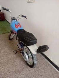 موتور • أوراق كاملة • بدون مكينة