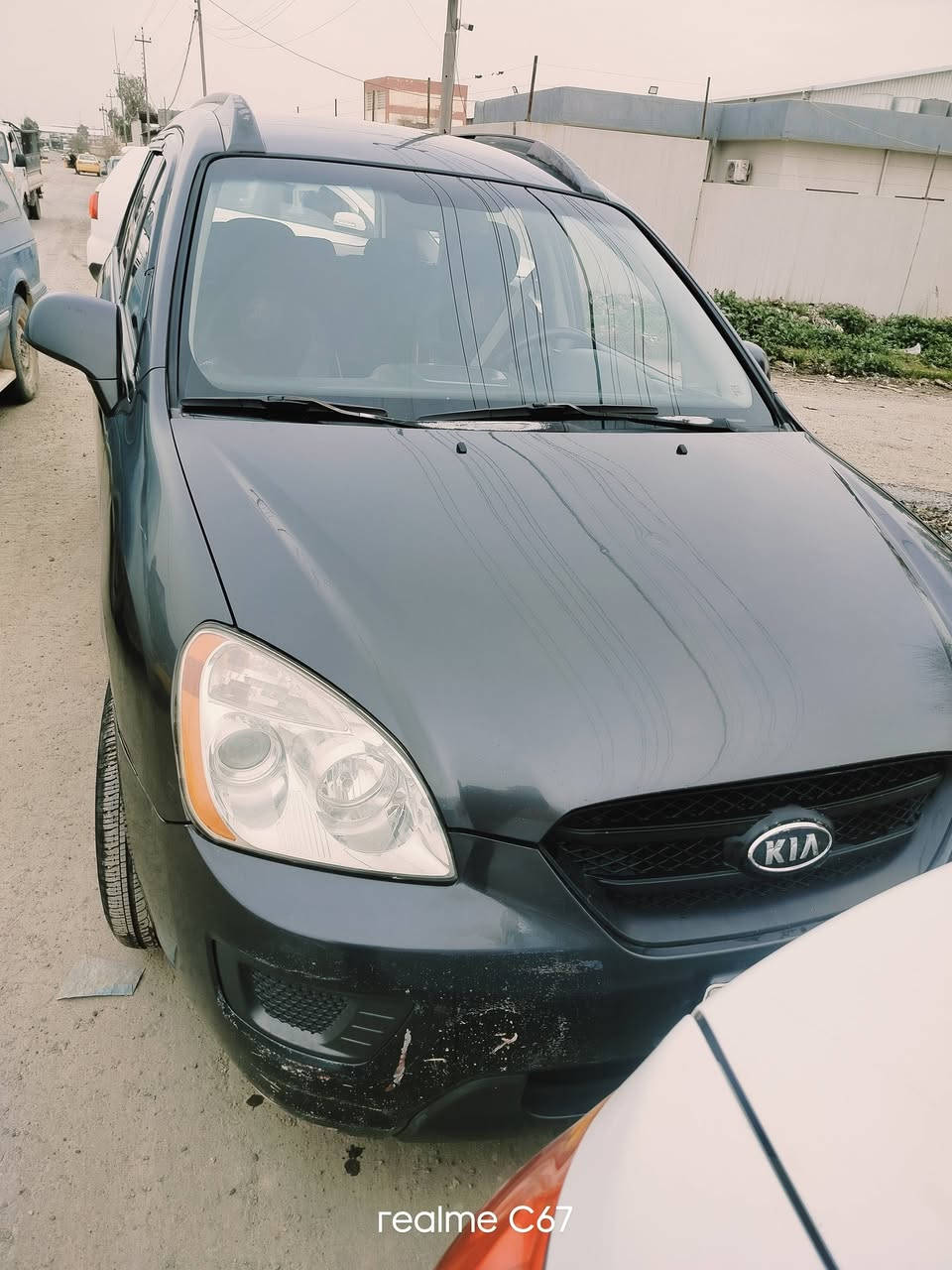 كيا راندو امريكي 2007  ضررها جاملغ الوره محرك 6بستن 2700 طخم تايت جدد  كاربنو بيها السعر 80
الرقم :***********
