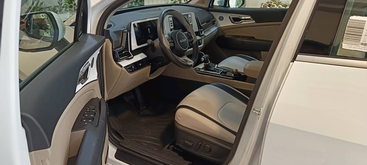 كيا سبورتاج ٢٠٢٥ رقم اربيل مكفول صبغ وبارد  ماشيه ١٢الف  فول مواصفات  السعر ٢٣٣ وبي مجال بسيط ***********
