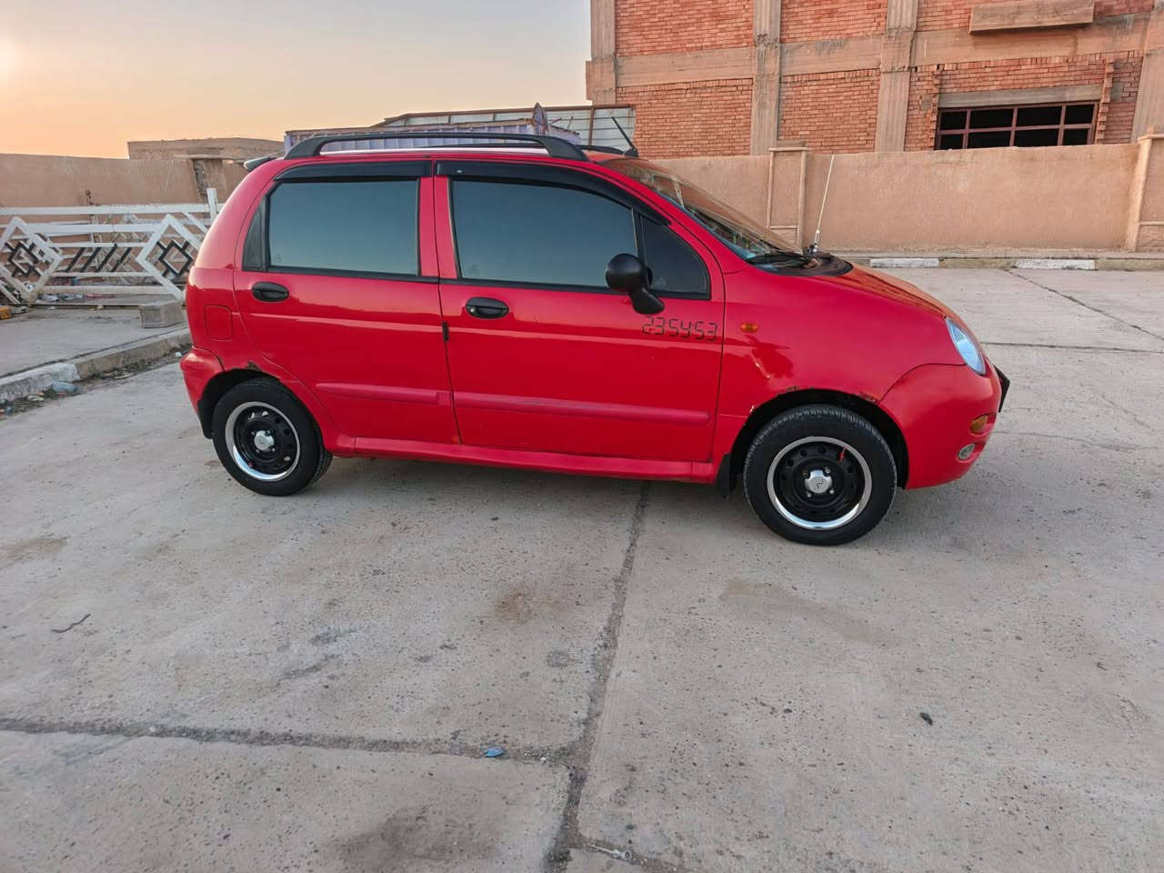 السلام عليكم للبيع شيري كيوكيو موديل 2013  كير محرك شرط /كير عادي / رقم دولي  تحويل مباشر السعر 30 وبيه مجال عنوانها  الدور  اتصال ‏‪***********‬‏
