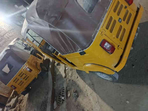 تكتك موديل عشرين شهر 6 مصبوغة عام جماليه بدون لا معجون ولا ضربه مكينه مجفته تجفيت شركه العنوان سبع قصور قرب الصيطره رقم وسنويه ***********
