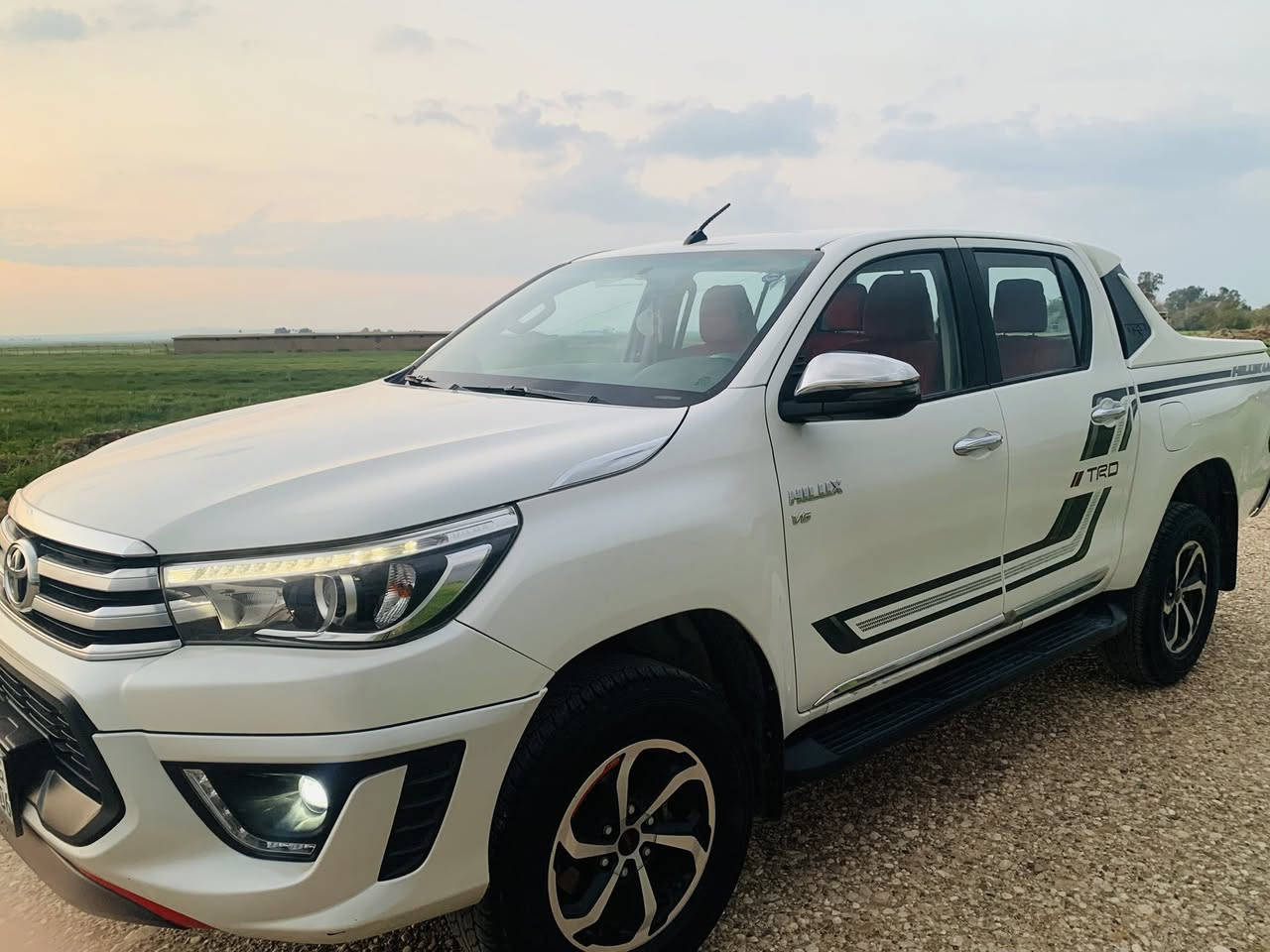 تۆیۆتا هایکۆکس TRDسەید نەهتۆ
مۆدێل/2019
سەیارەکە هەموو گیانی بەشەرت لە دەعامی بۆ دەعامی بەشەرت 
سەیارەکە کلینە هیچ هیچی پێوە نییە 
گێڕو مەکینەی بەشەرت
مواسەفات/بەسمە/شاشە گەورە/تەحدید سورعە/لایتەکانی لیدو عەدەسەیە/تڕاکشن/قوفڵی ئەکسلی دواوە/تەبرید مەرکەزی/
85هەزار ڕۆشتە
شوێن/کەلار
سعر/295$
ڕەقەم تەلەفون/***********
