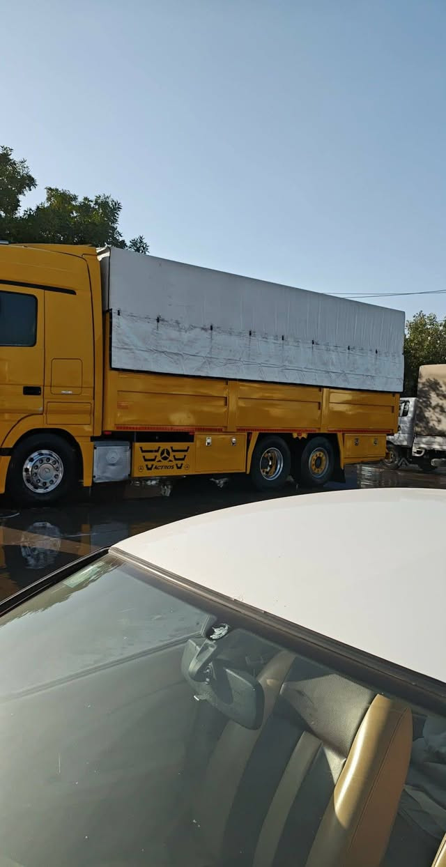 البيع موديل ٢٠٠٧ مواصفات ريتايدر عرجه دبل جربايه حجم ٤٤ بدي جديد تخم تاير جديد   سنويه جديده بسمي 
***********
